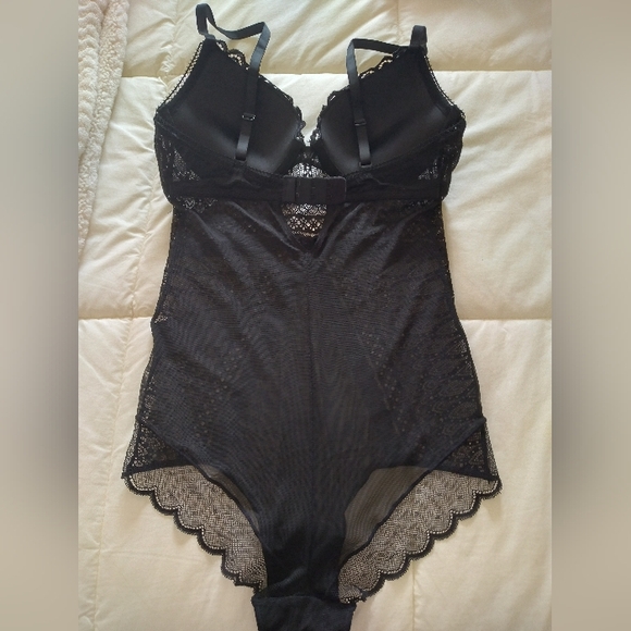 H&M BLK shaping lace bodysuit - Picture 4 of 9